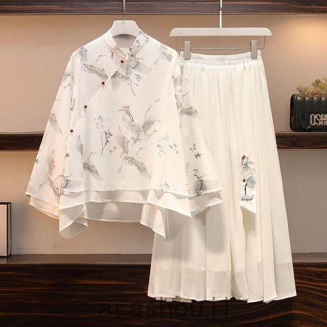 ナチュラルで大人かわいいワンピース風セットアップ！サイズ：M L XL 2XL 3XL 4XL 5XL 素材：ポリエステル【ご注意】アクセサリーはつきませんので、あらかじめご了承ください。【ご使用上の