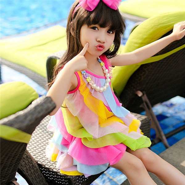 商品説明肌触りの優しい素材で、子供のお肌に負担をかけません 。可愛らしさとエレガントさのあるシルエットを演出してくれる。お出かけやフォーマル、卒園式、入学式、入園式、結婚式などにも。素材:ポリエステル