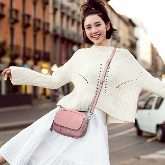 バッグ レディース ショルダーバッグ 小さめ 可愛い フェイクレザー ラウンド ミニバッグ ステッチ シンプル クラシカル レッド ピンク ブラウン 高見え プチプラ 大人女子 大人可愛い PU カラ