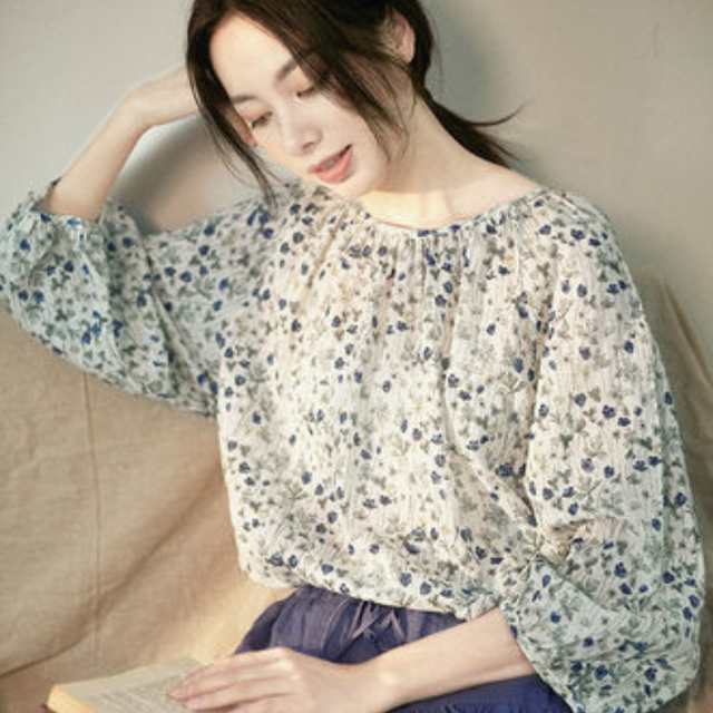 トップス シャツ Tシャツ レディース パフスリーブ 九分袖 ラウンドネック プルオーバー 襟なし 長袖 かわいい 大人可愛い きれいめ 大人 おしゃれ お洒落 大人女子 こなれ感 上品 エレガント 