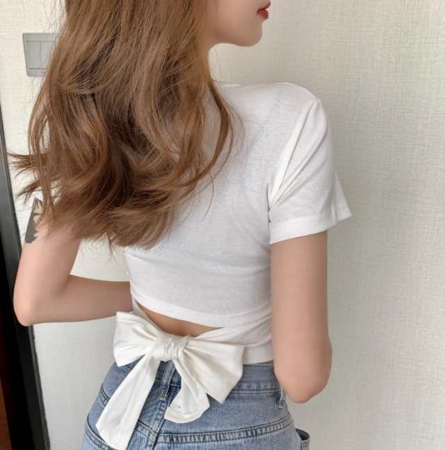 バック リボン Tシャツ レディース 白 黒 トップス 半袖 ミニ丈 ウエストマーク スタイルアップ 肌魅せ ヘルシー Vネック かわいい 大人 シンプル カジュアル おしゃれ キュート ガーリー ル